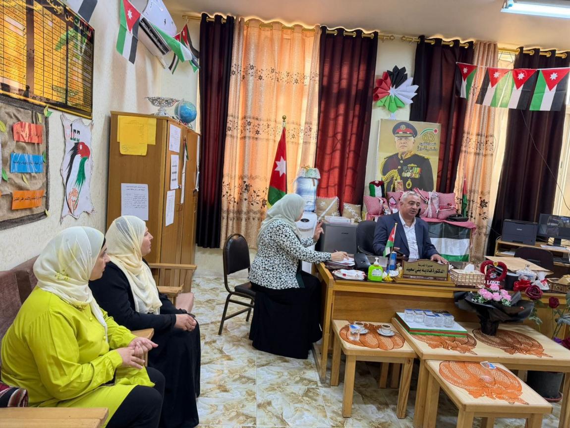 جويعد يواصل جولاته التفقدية في الميدان التربوي