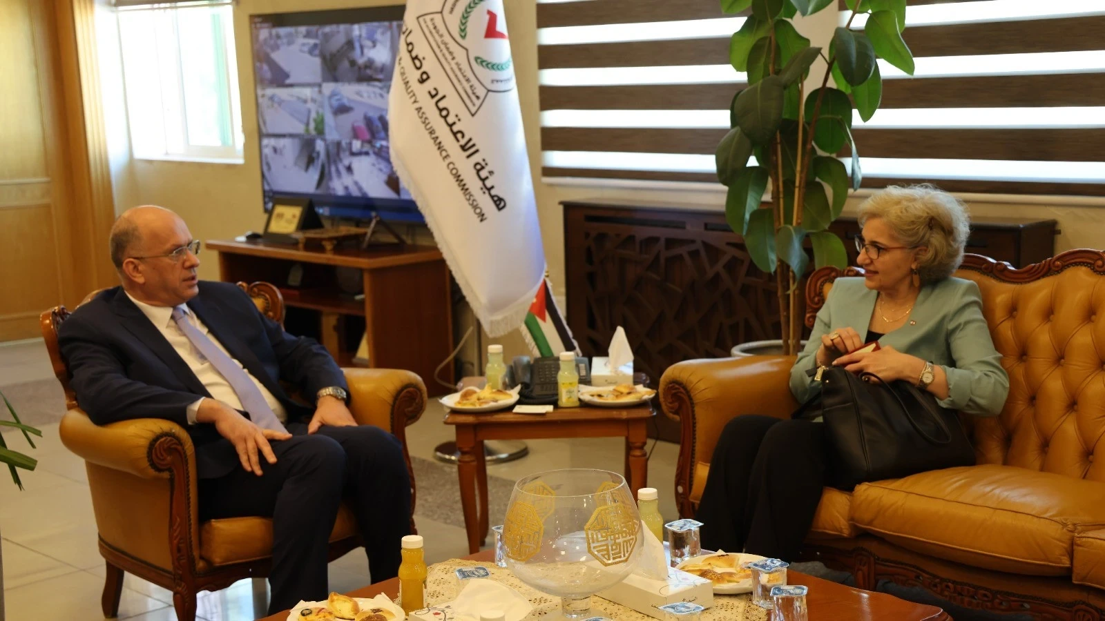 وزيرة التربية والتعليم العالي اللبنانية تطّلع على تجربة هيئة الاعتماد وضمان الجودة في الأردن