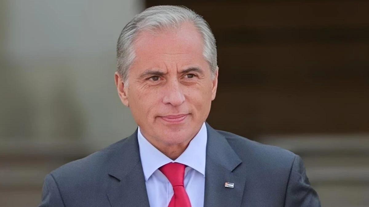 رئيس الوزراء يوجِّه بالتوسُّع بمشروع النَّقل المدرسي المجَّاني في البادية الجنوبيَّة اعتباراً من الفصل الدِّراسي الثَّاني