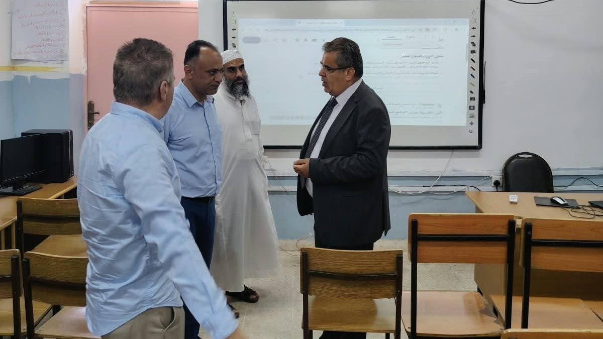 تربية الطيبة والوسطية تتابع سير العملية التعليمية في مدرسة عثمان
