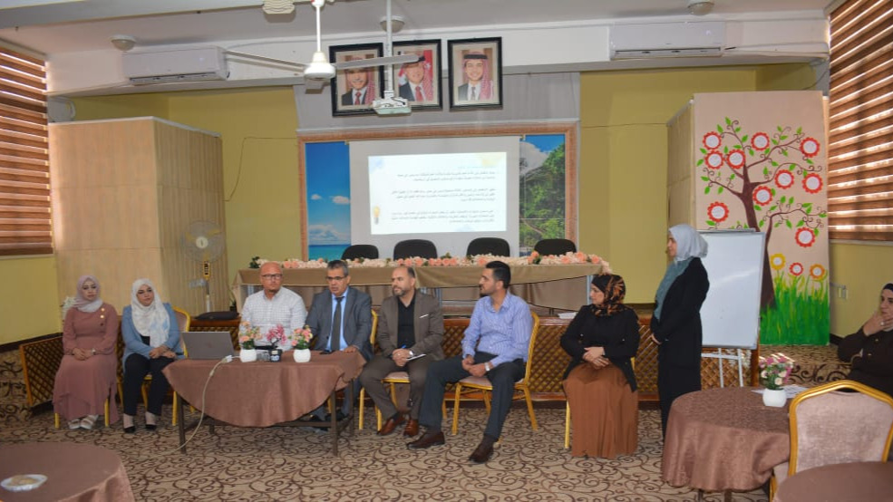 تربية الطيبة والوسطية تناقش نتائج الاختبارات الوطنية للصفين الثالث والتاسع