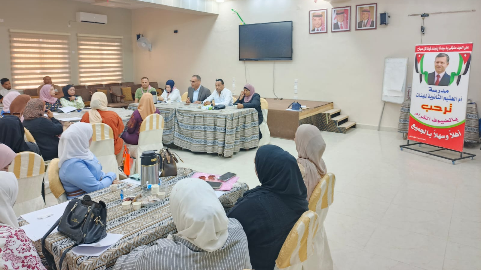 الطراونة يترأس الاجتماع السنوي لمعلمي الكشافة والمرشدات