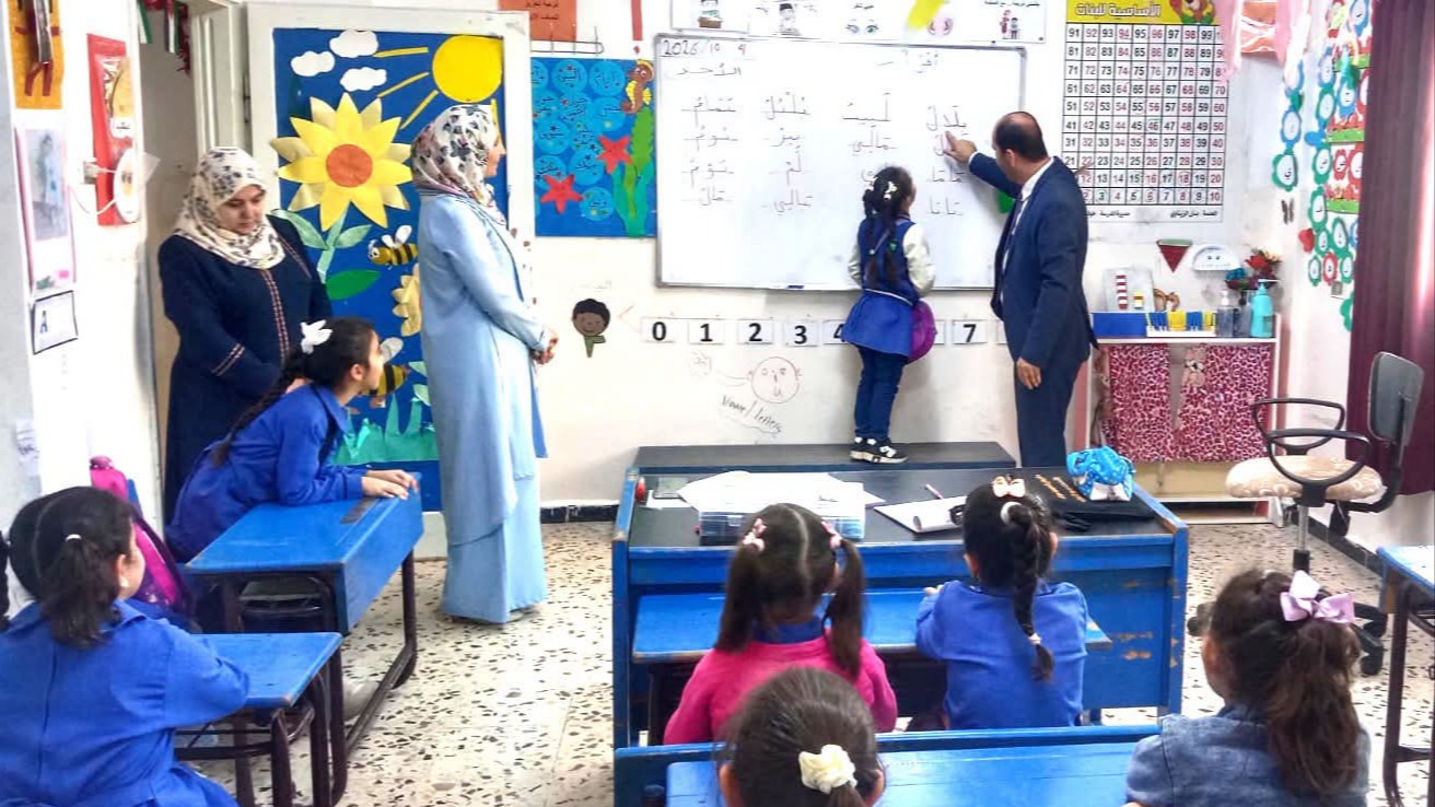 الحوامدة يتفقد مدارس الذنيبة الثانوية والأساسية