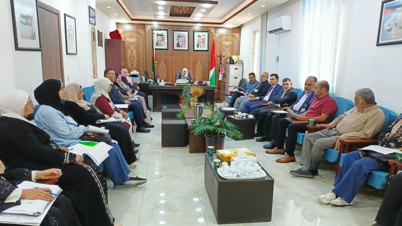 المصري تعقد اجتماعًا لمناقشة نتائج الاختبارات الوطنية للمدارس الخاصة