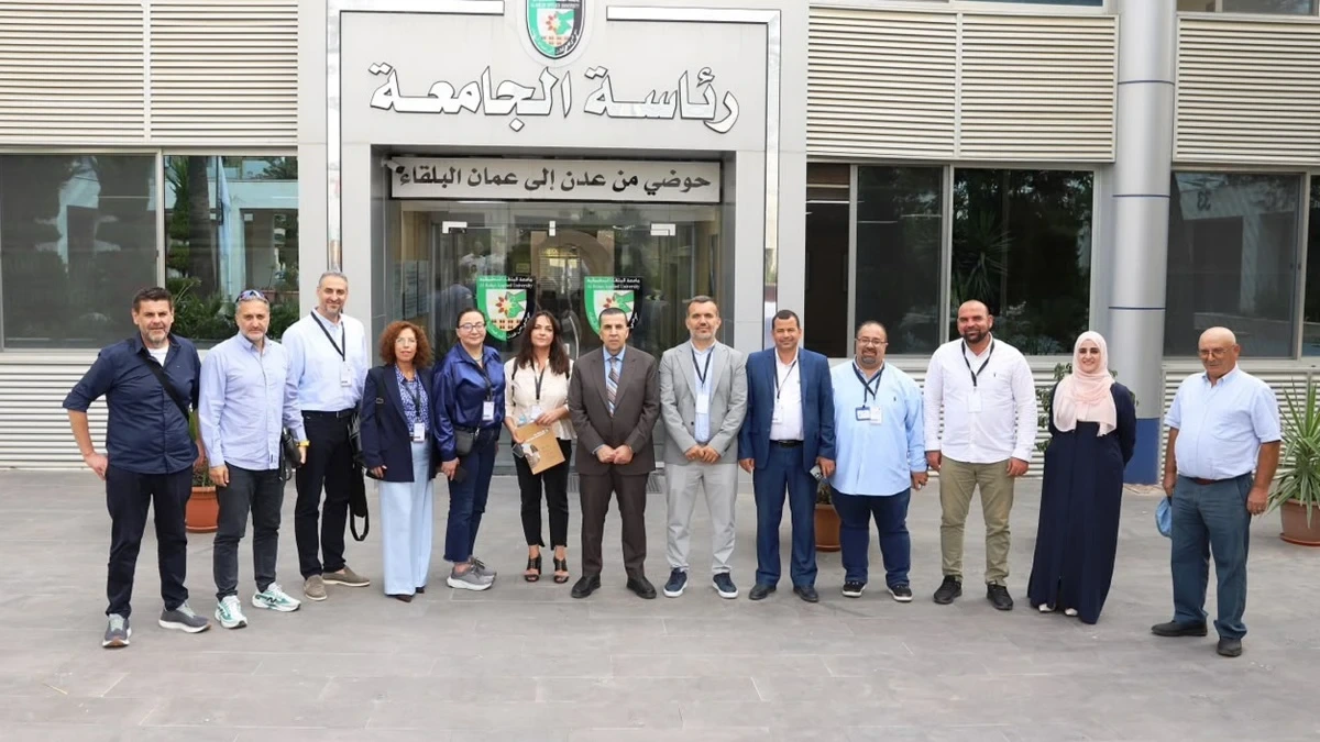 الوفد الاورومتوسطي المشارك بمشروع "الحياة الرقمية للجميع" يزور البلقاء التطبيقية