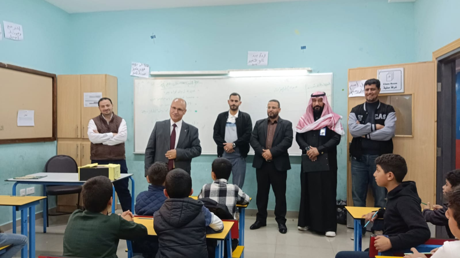 السفاسفة يتابع انتخابات البرلمان الطلابي في مدرسة طارق بن زياد الأساسية للبنين